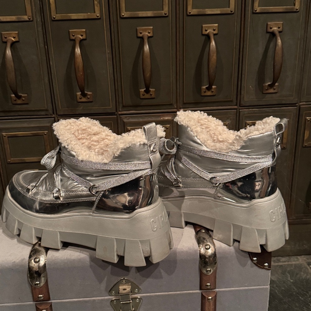 Circus by Sam Edelman boots - Picture 5 of 6